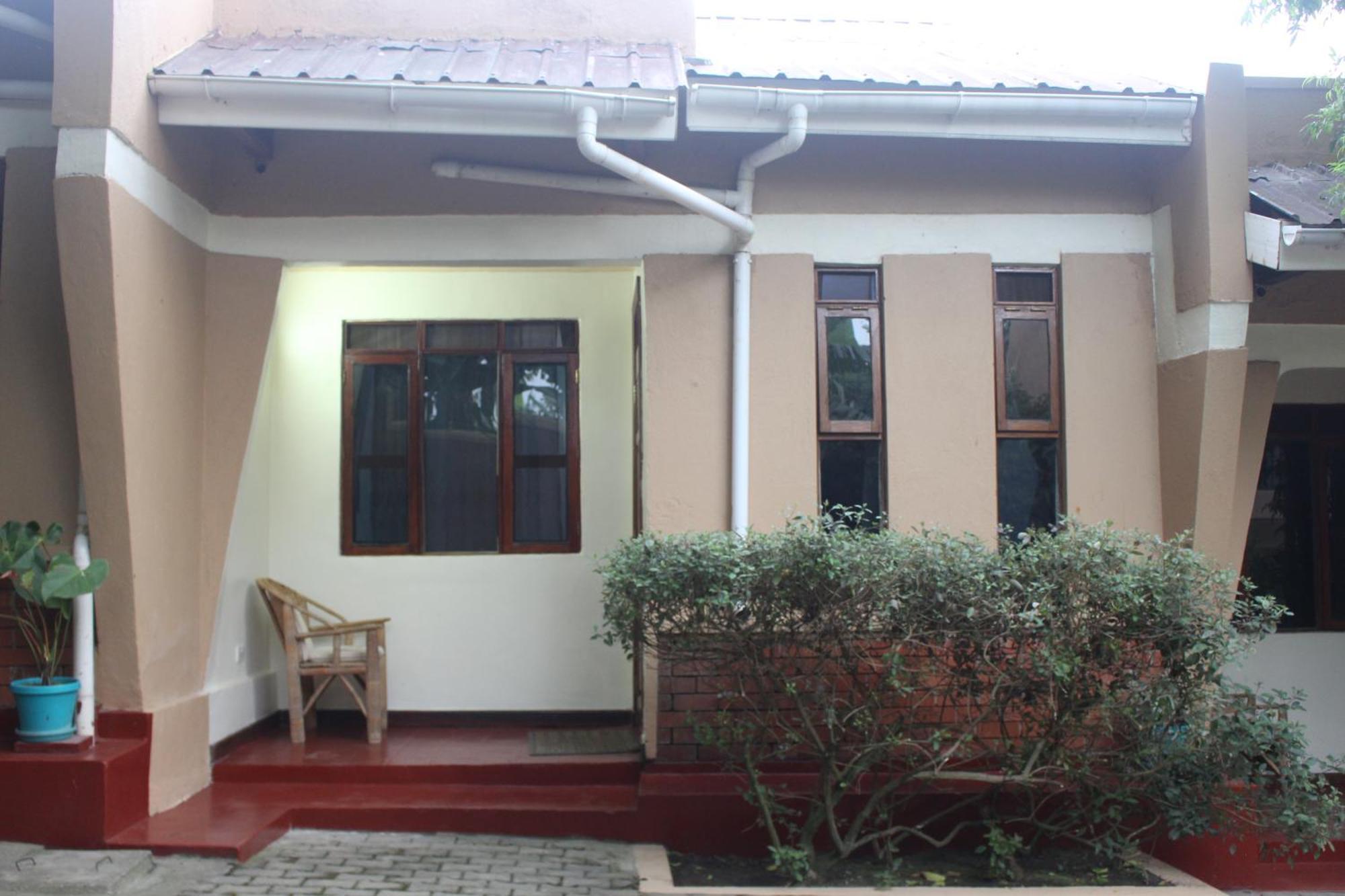 Montane Safaris Hotel Fort Portal Eksteriør billede